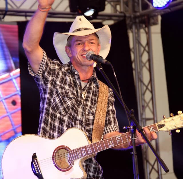 Bild ohne Beschreibung