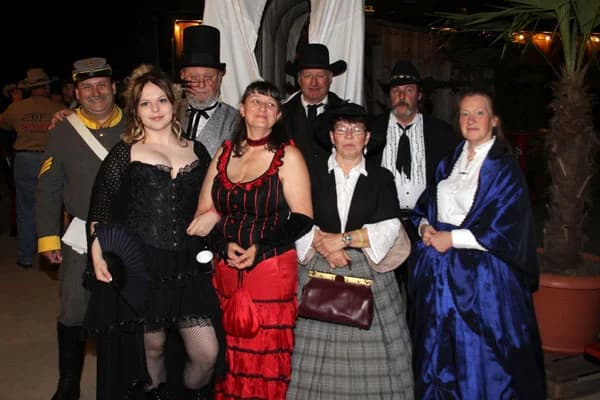 9978bd_593845fa02474ae98994ed71743a2935-mv2